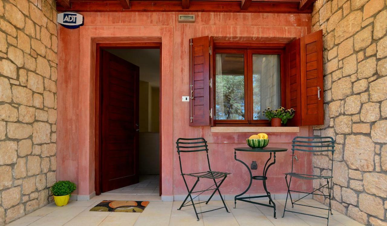 Pyrgos Ralli Estate Guesthouse Aegina Kültér fotó