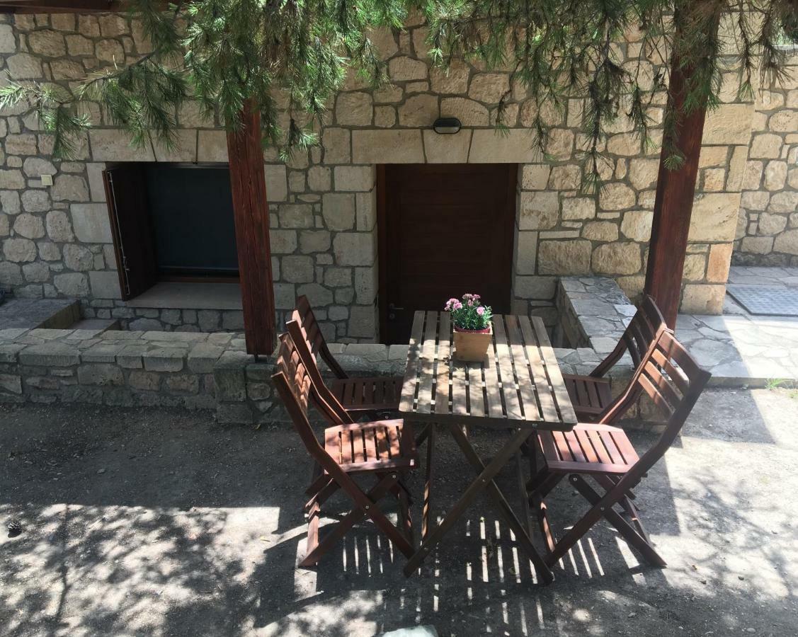 Pyrgos Ralli Estate Guesthouse Aegina Kültér fotó